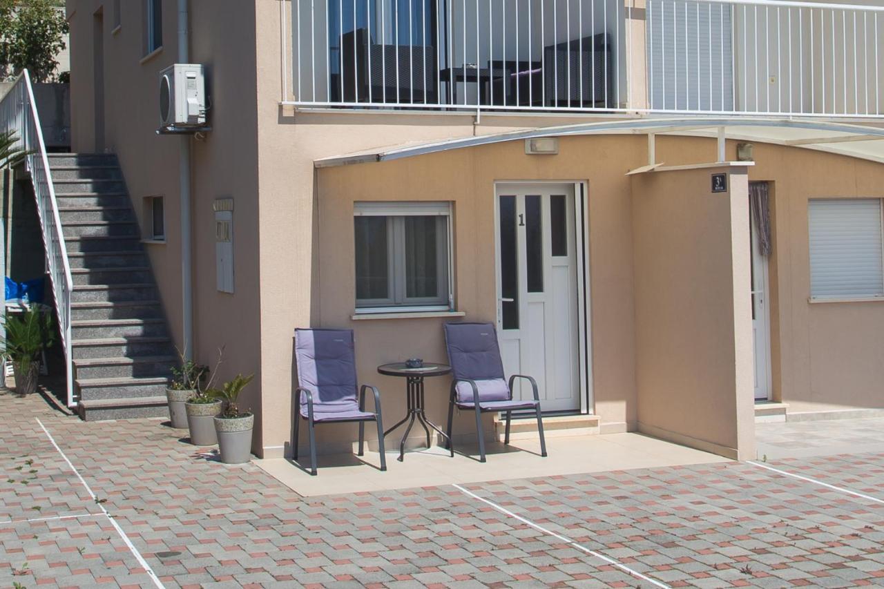 Apartments Bandic - 30 Meters To The Beach Τρογκίρ Εξωτερικό φωτογραφία